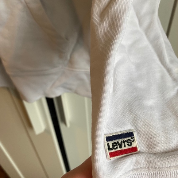 Levi’s White Hoodie - Picture 2 of 3